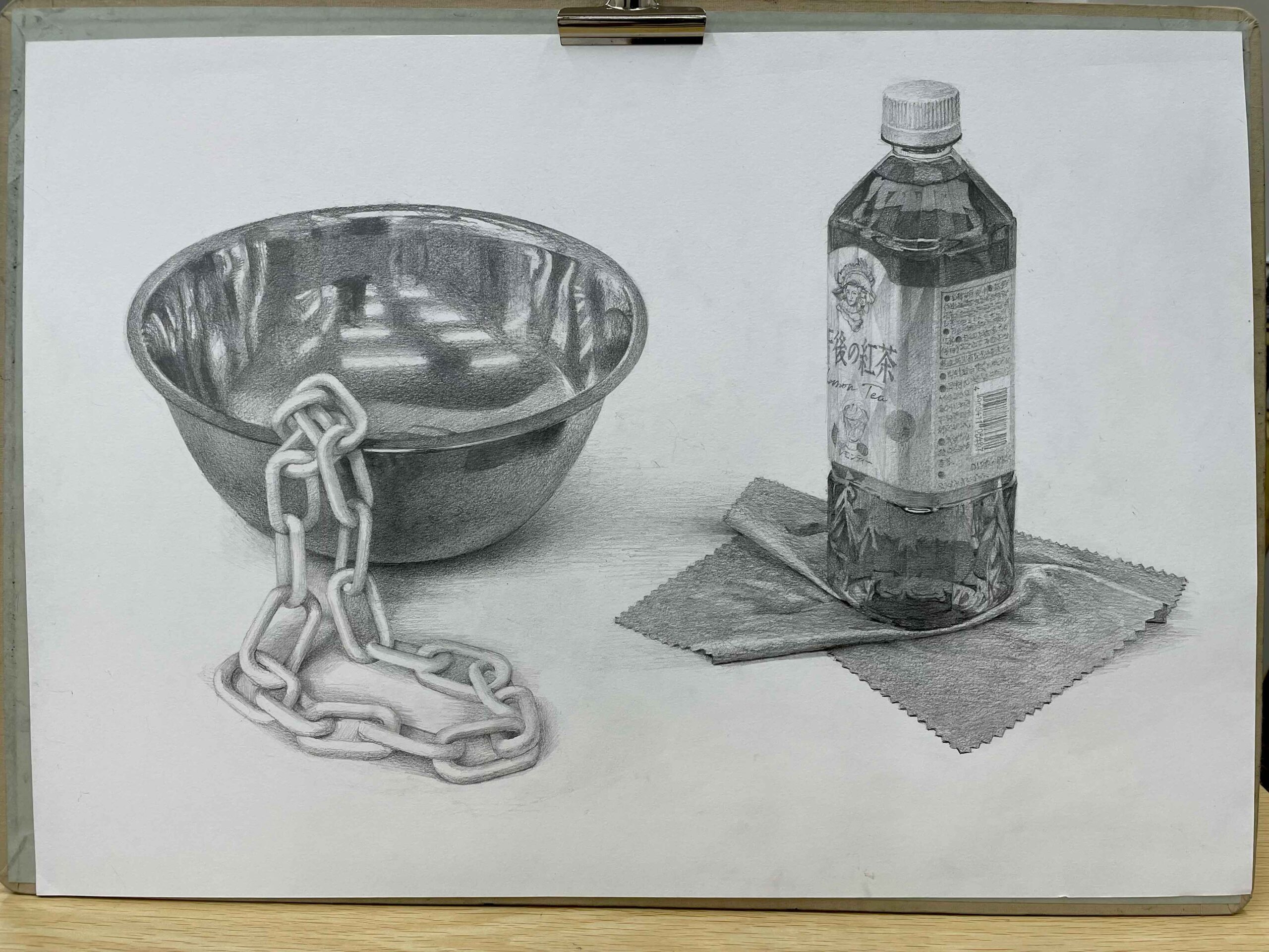 鉛筆デッサン：卓上静物デッサンの描き方 by AZUMAs美術学院（上野先生